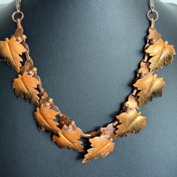 Vintage Copper Leaf Design Necklace